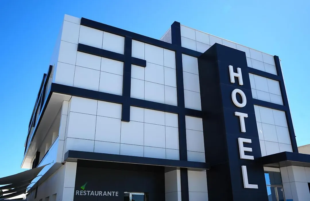 Hotel Villa Ceuti-1